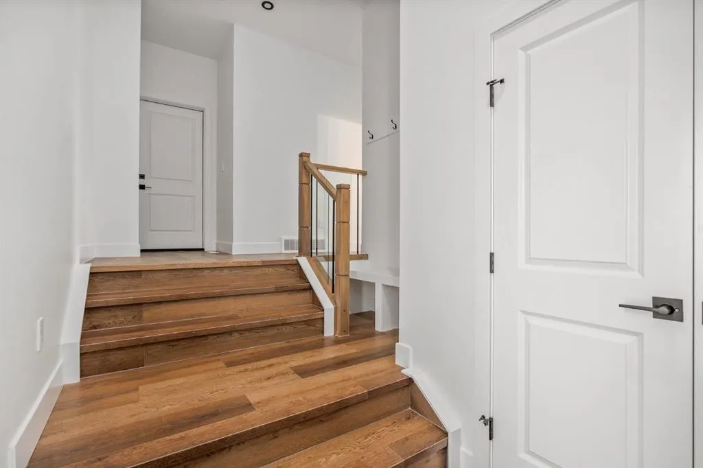 73 Topaz Place