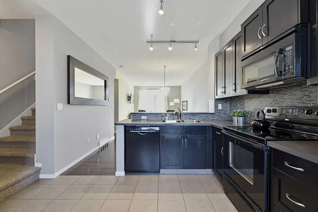 79 Evansview Gardens NW