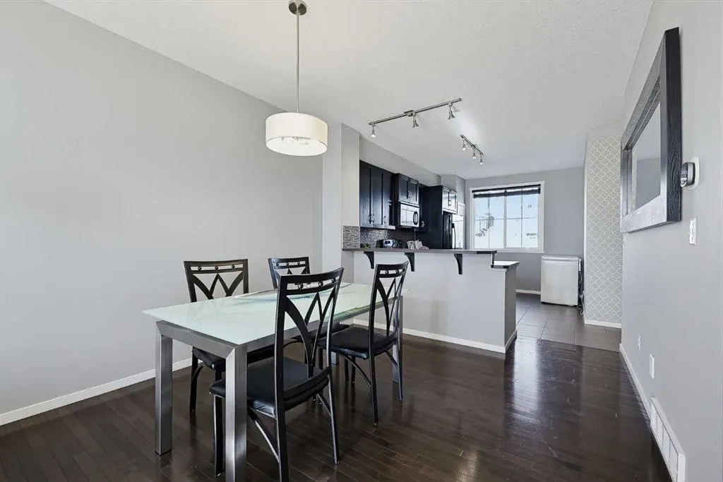 79 Evansview Gardens NW
