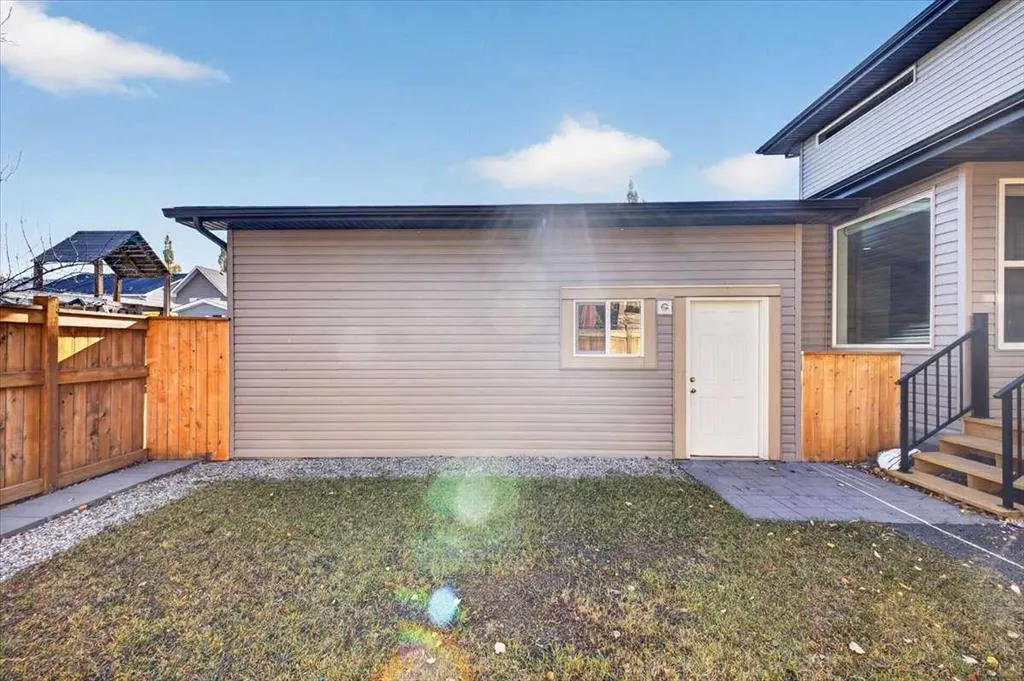 6 Auburn Shores Way SE