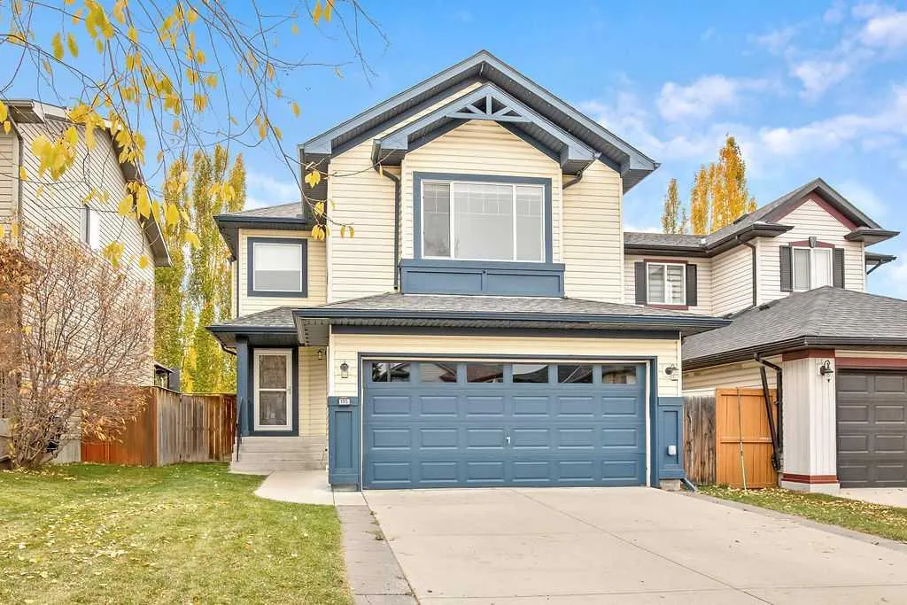 195 Cranwell Crescent SE