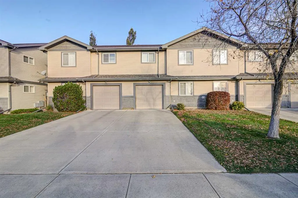 105 Silkstone Road W #2