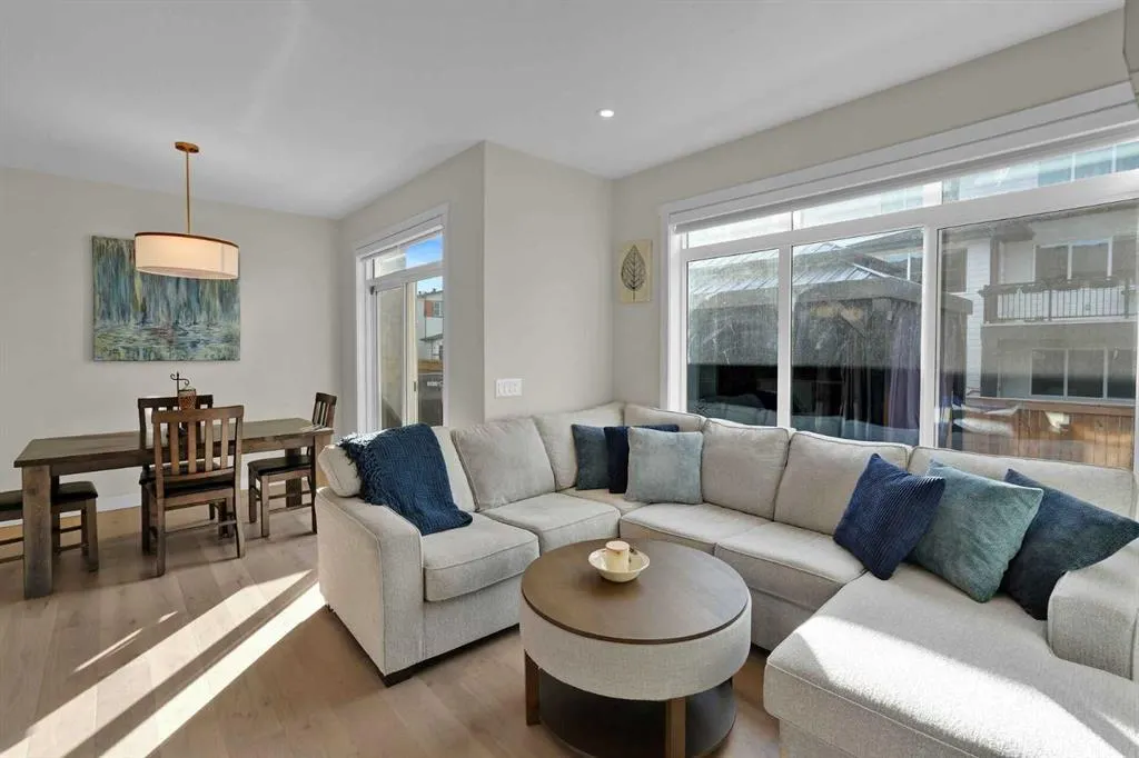 268 Waterford Way