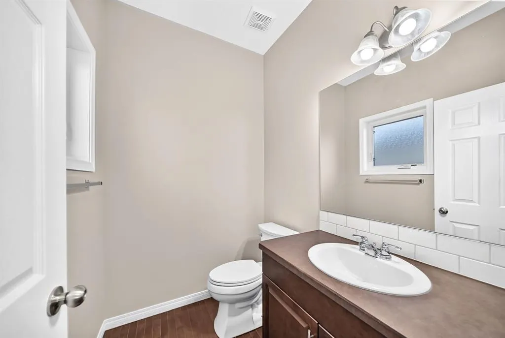83 Kincora Heath NW