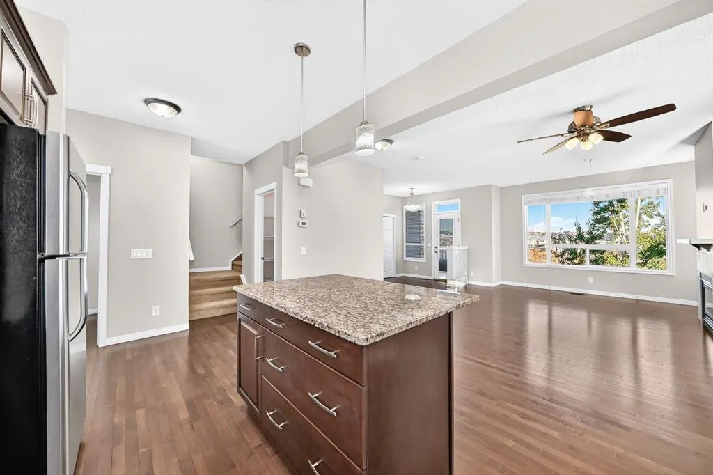 83 Kincora Heath NW