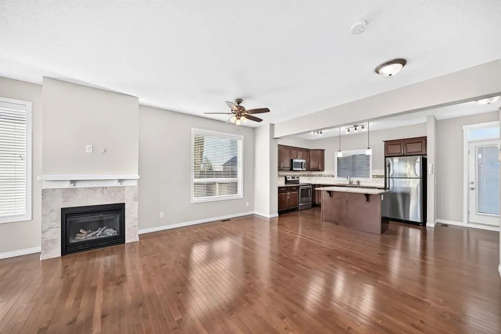 83 Kincora Heath NW