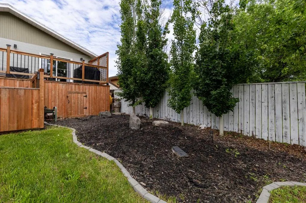 130 Chippewa Crescent W
