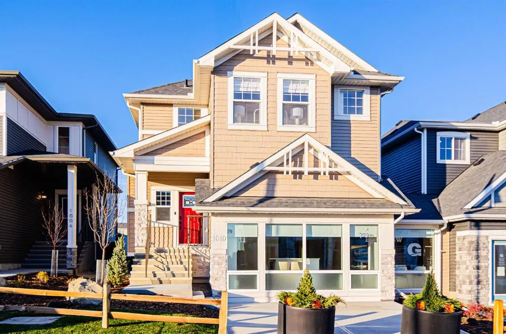 1010 Bayview Crescent SW