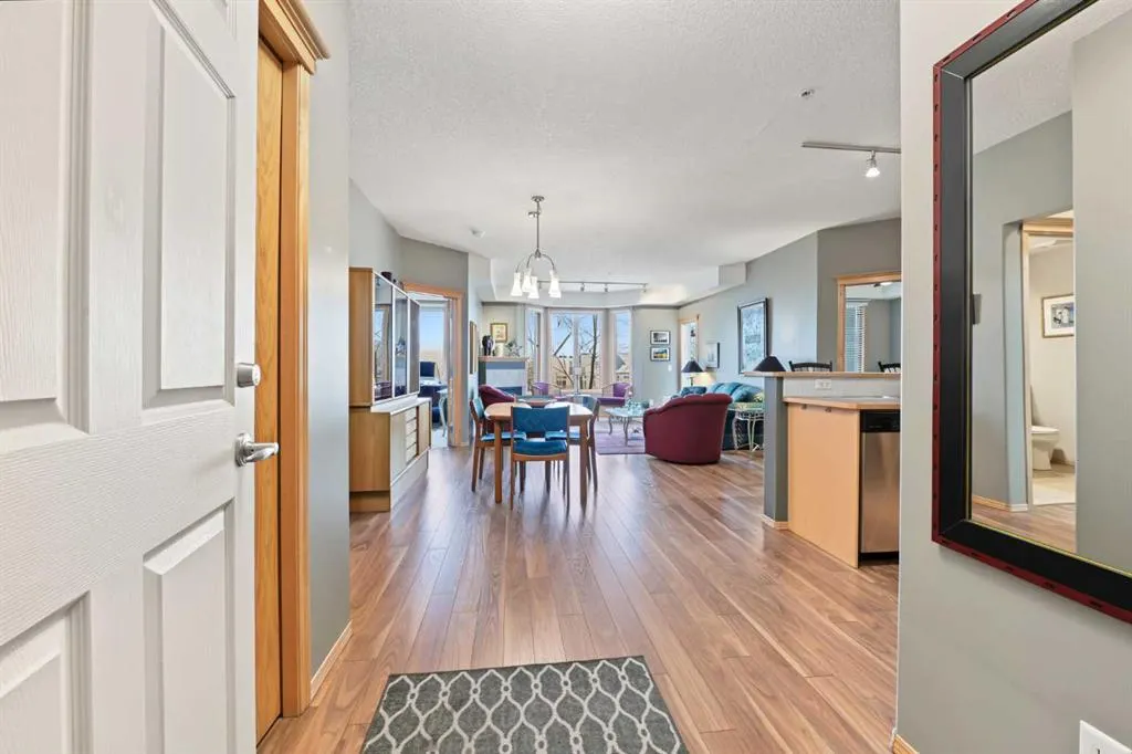 15 Everstone Drive SW #330