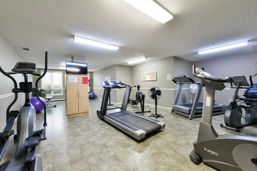 15 Everstone Drive SW #330