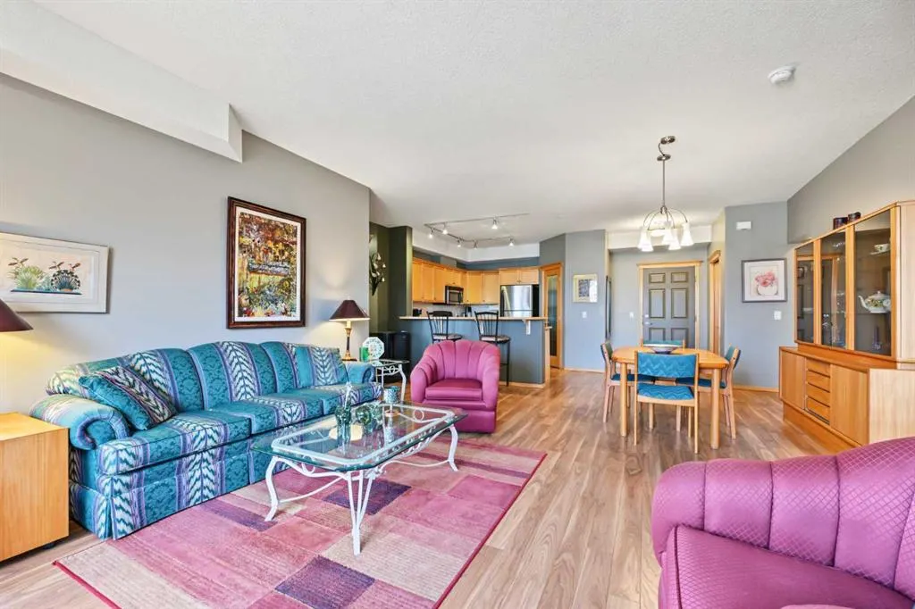 15 Everstone Drive SW #330