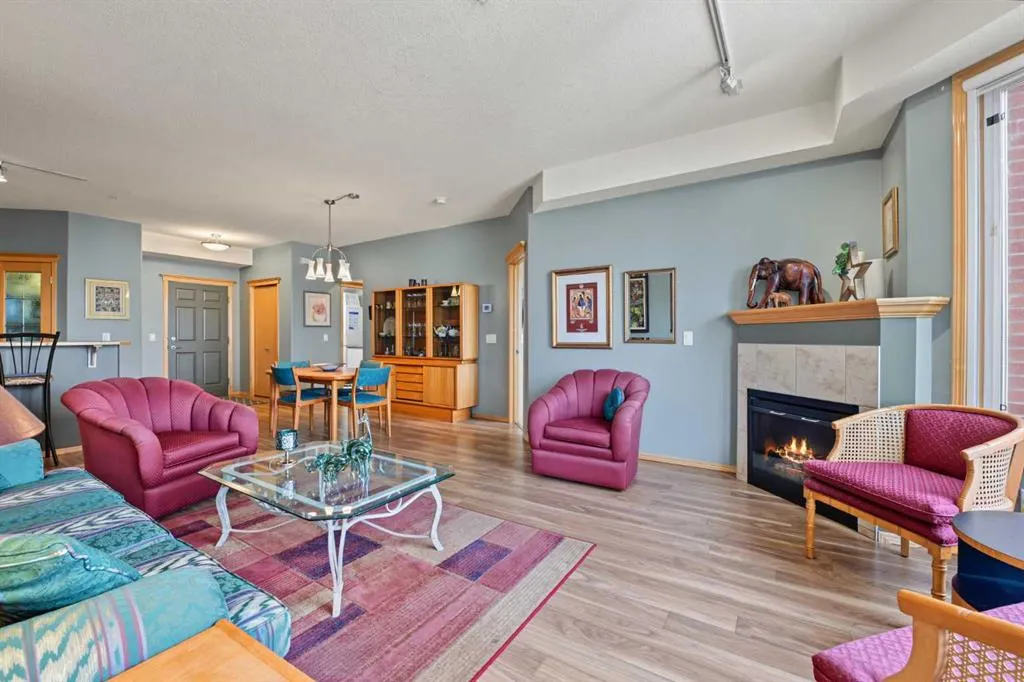 15 Everstone Drive SW #330