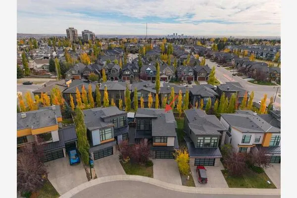 18 West Point Mews SW