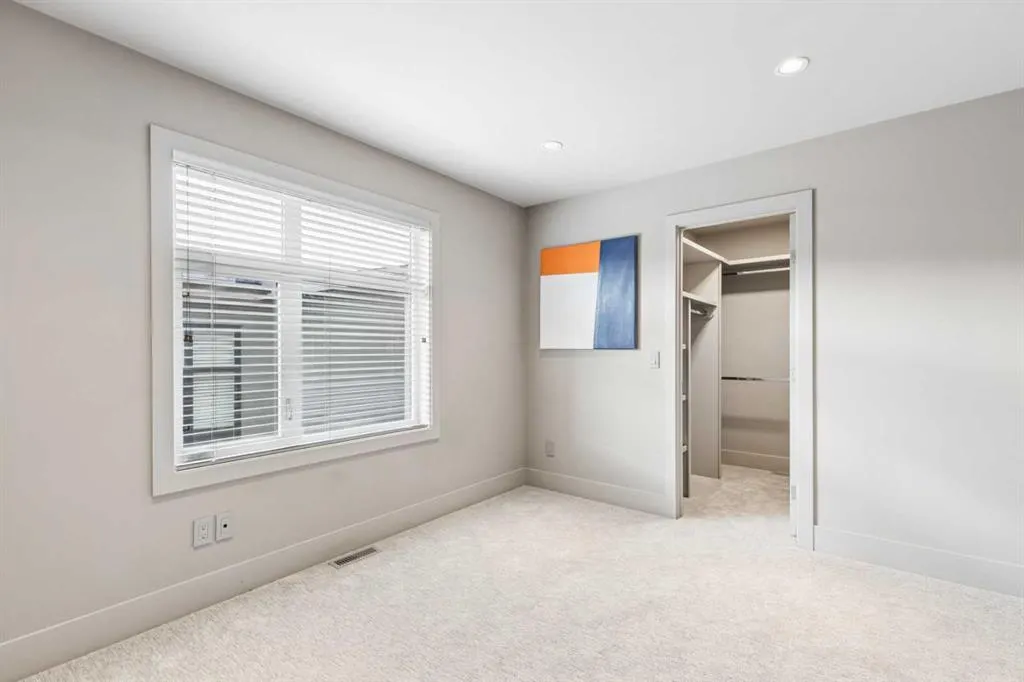 18 West Point Mews SW