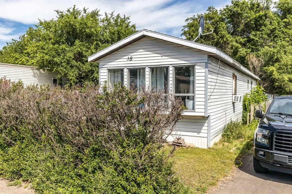 612 20 Street NE #38