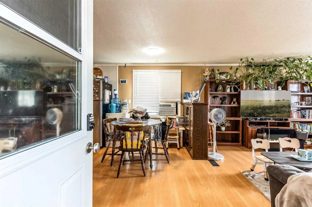 612 20 Street NE #38