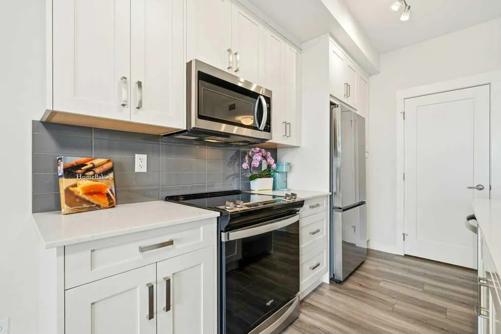 500 Auburn Meadows Common SE #407