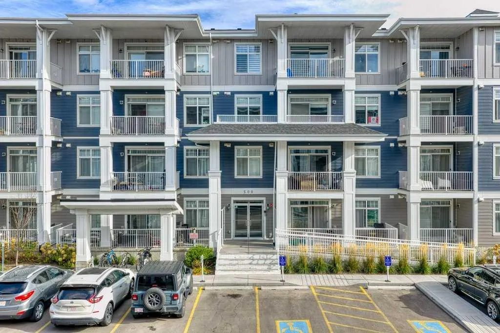 500 Auburn Meadows Common SE #407
