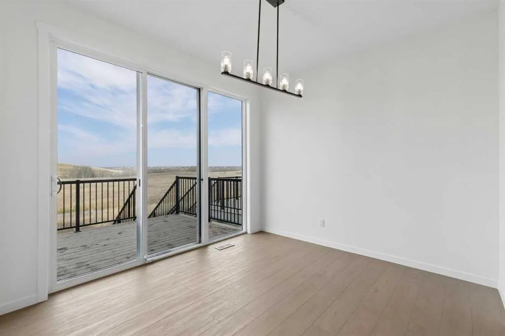 81 Walgrove Bay SE
