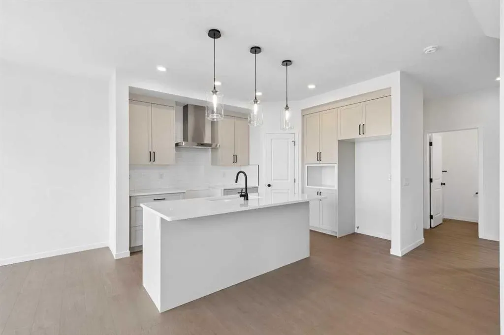 81 Walgrove Bay SE