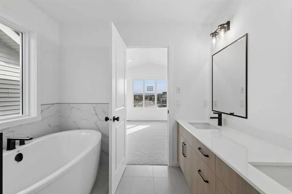 81 Walgrove Bay SE