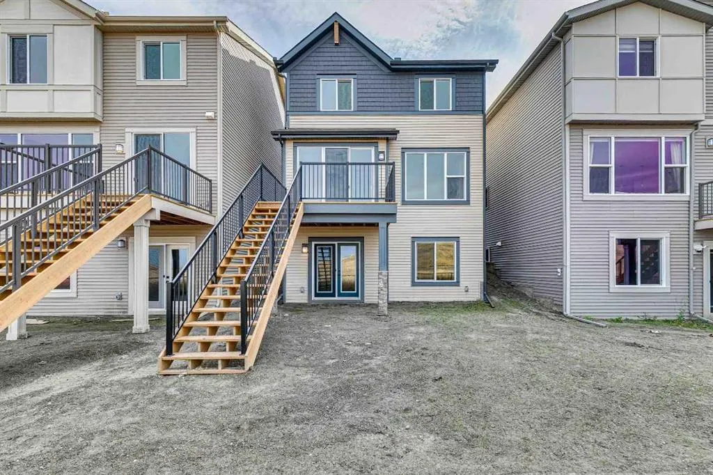 81 Walgrove Bay SE