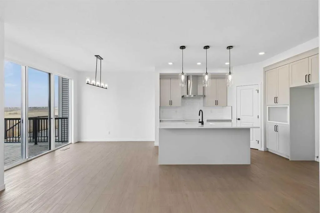 81 Walgrove Bay SE