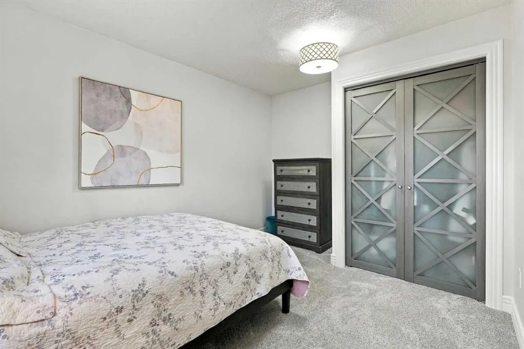 33 Glamis Green SW #126