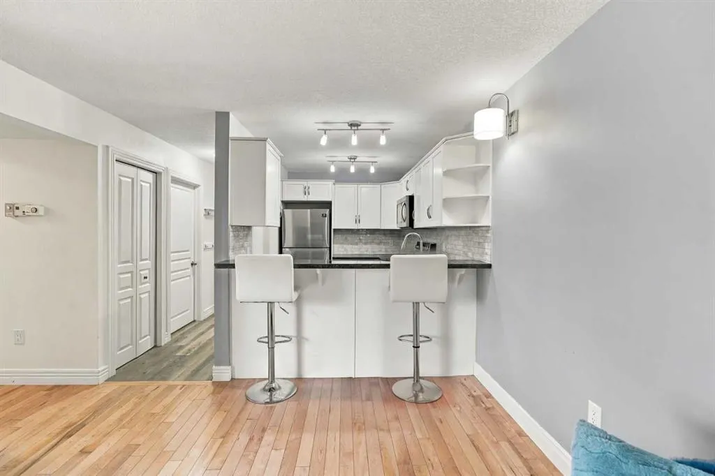 33 Glamis Green SW #126