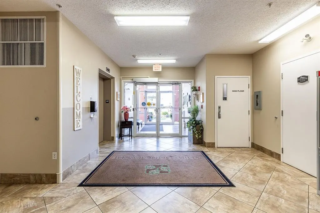 2800 13 Avenue SE #125