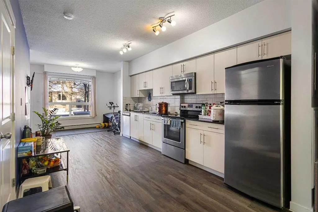 1740 9 Street NW #106