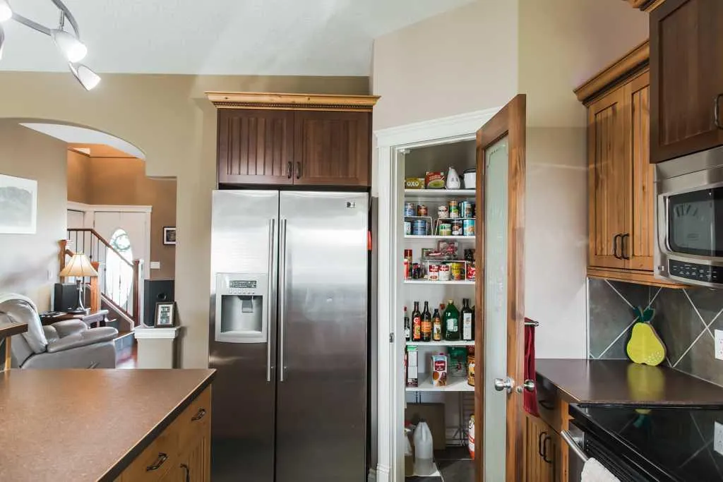 7925 Carriage Lane Drive
