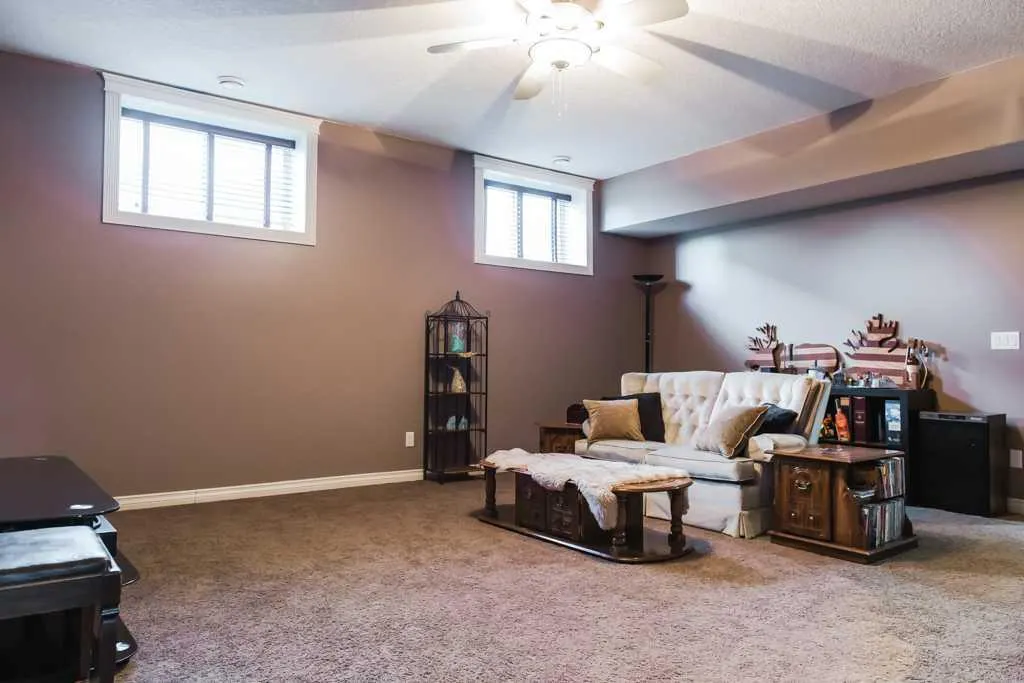 7925 Carriage Lane Drive