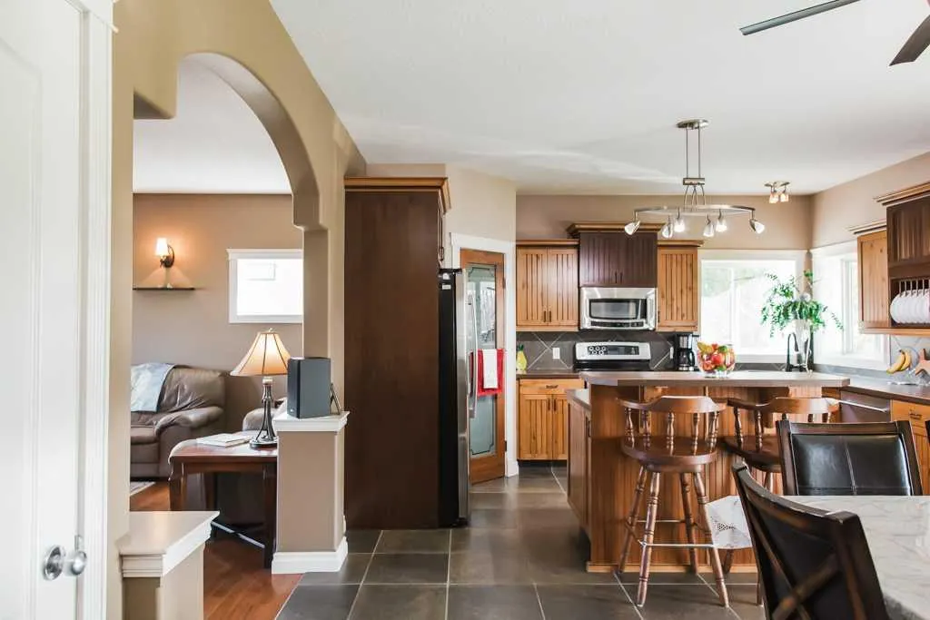 7925 Carriage Lane Drive