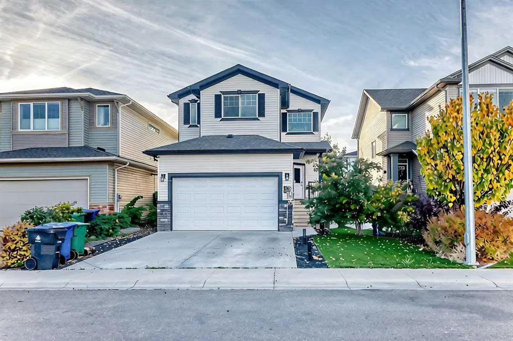 477 Moonlight Way W