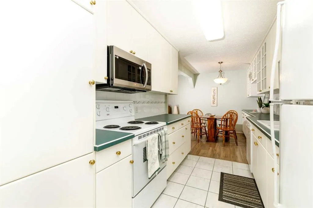 5330 57 Avenue #201