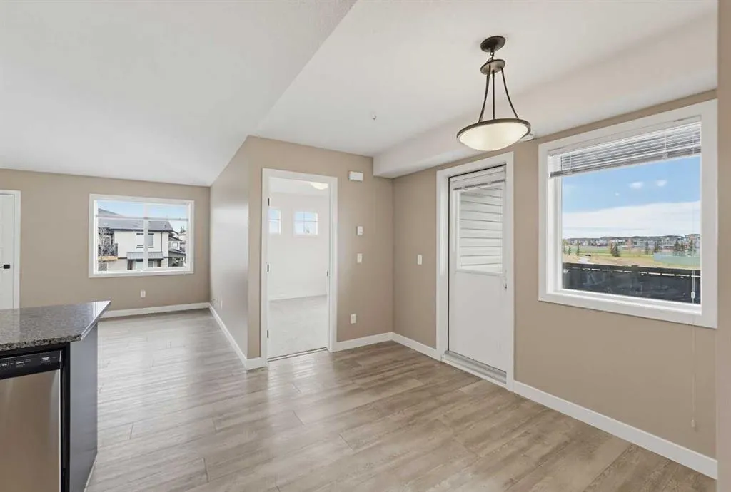 2781 Chinook Winds Drive SW #8301