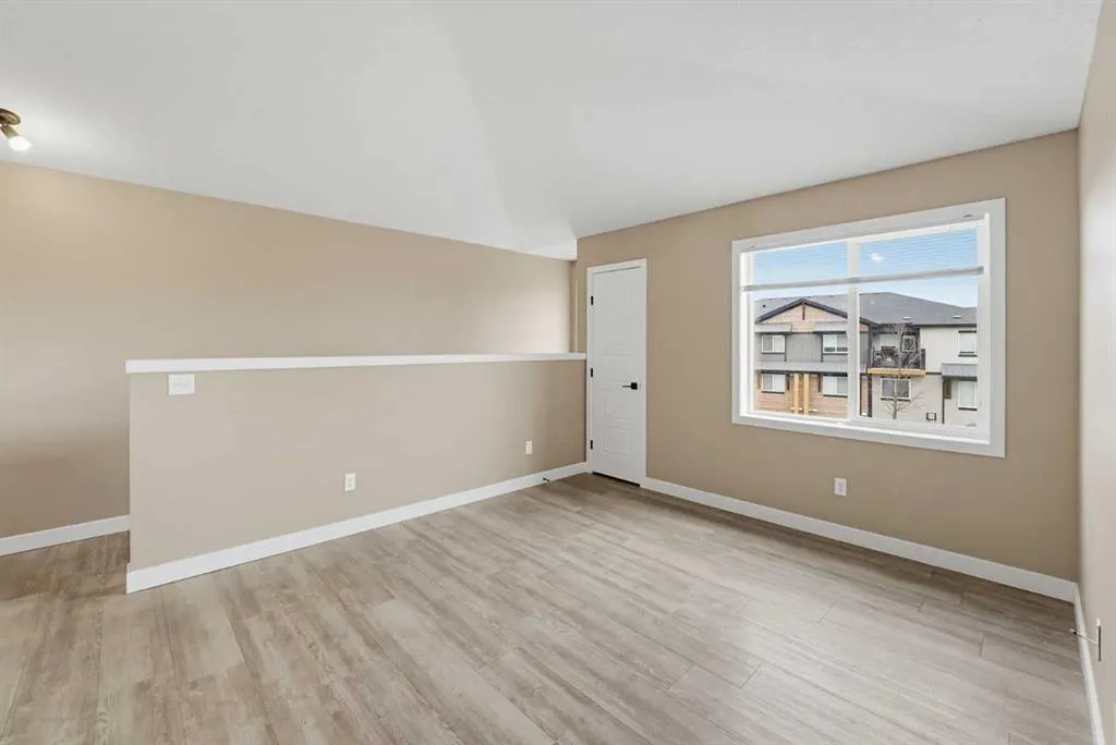 2781 Chinook Winds Drive SW #8301