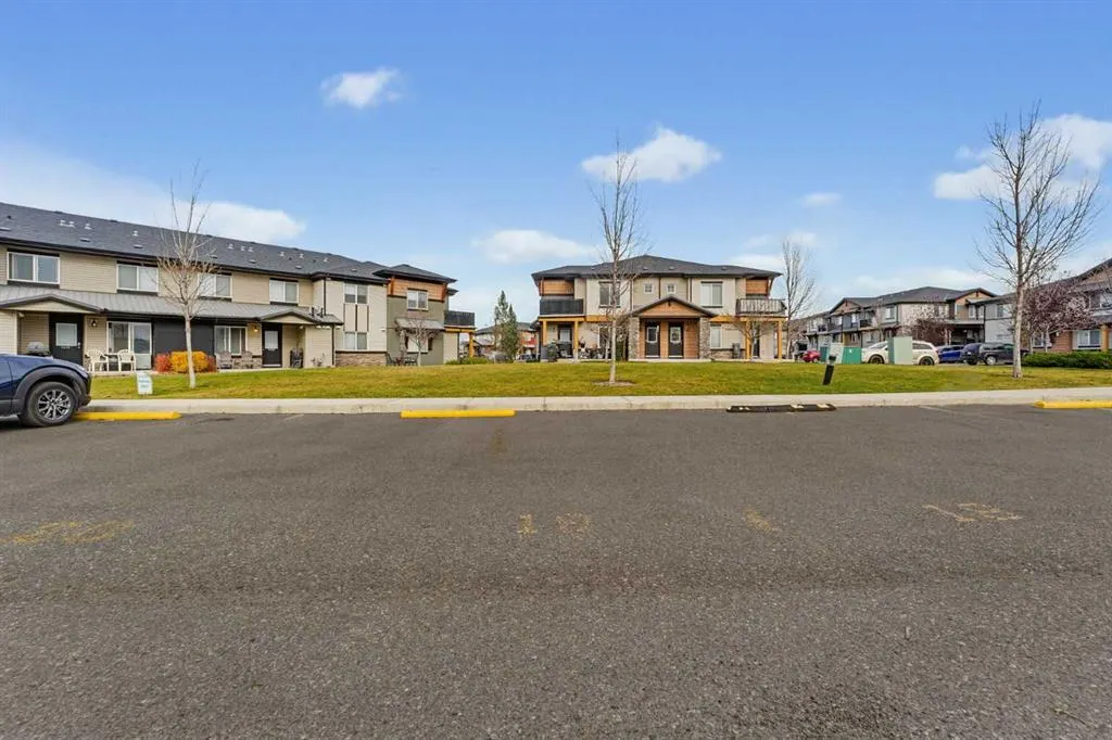 2781 Chinook Winds Drive SW #8301