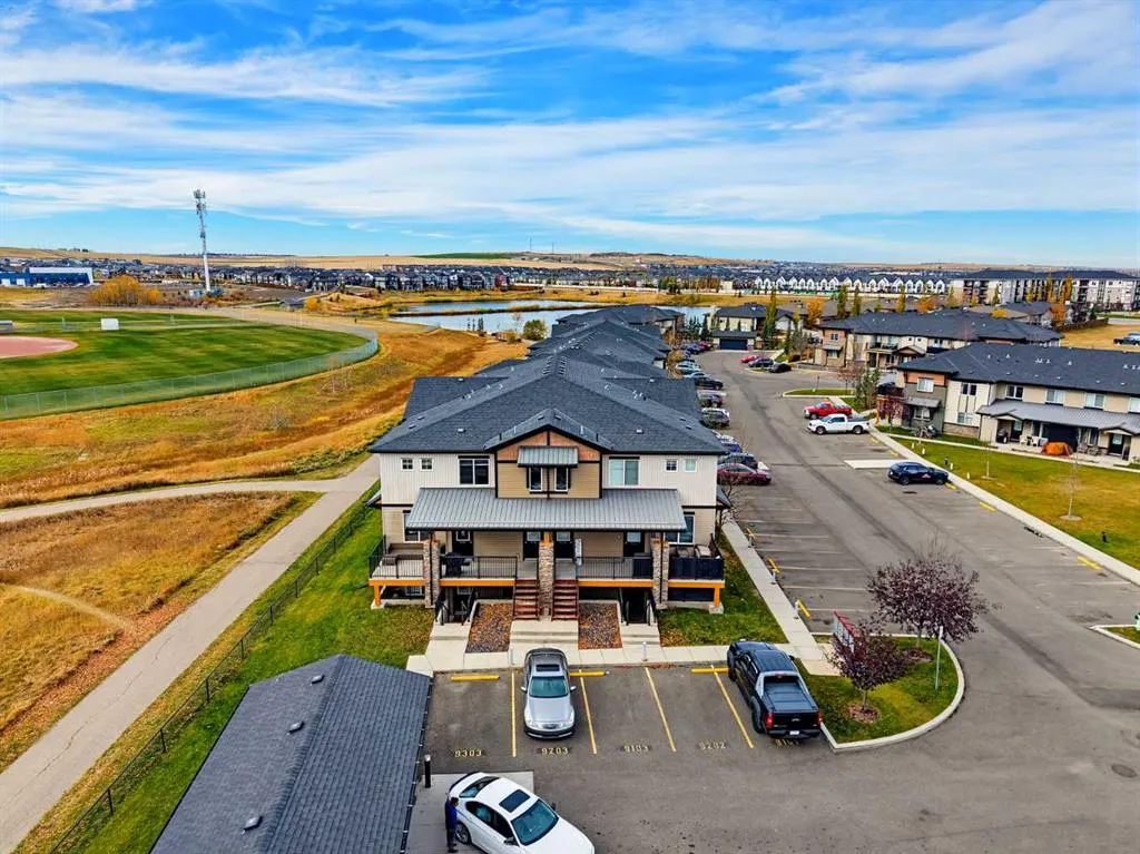 2781 Chinook Winds Drive SW #8301