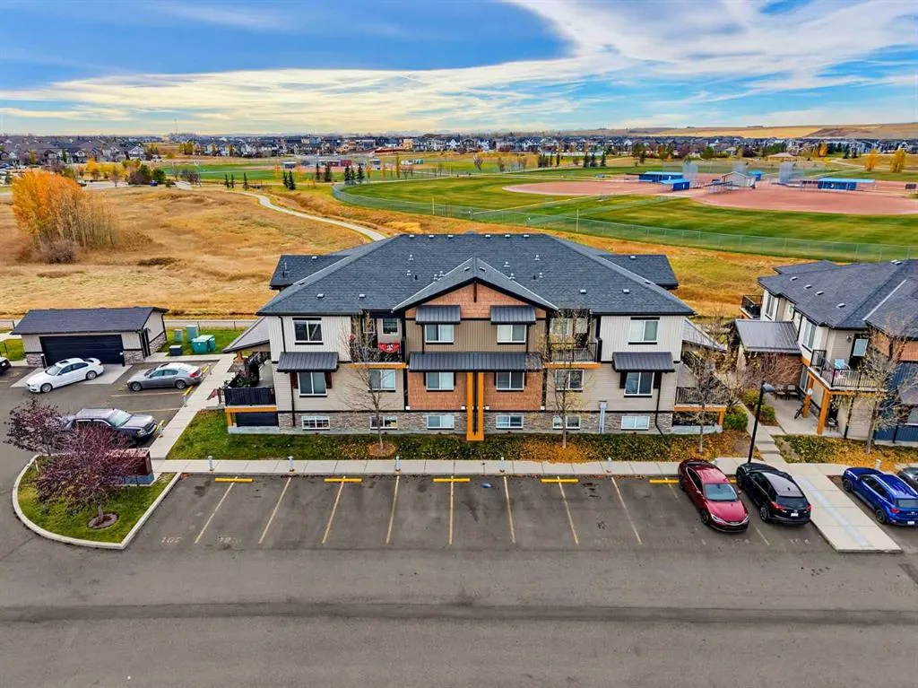2781 Chinook Winds Drive SW #8301