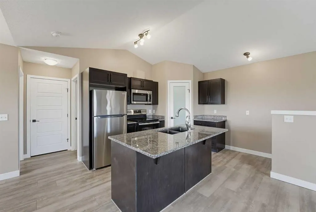 2781 Chinook Winds Drive SW #8301