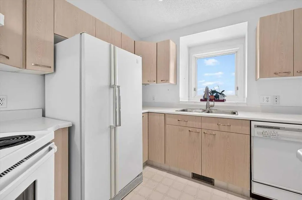 5790 Patina Drive SW #24