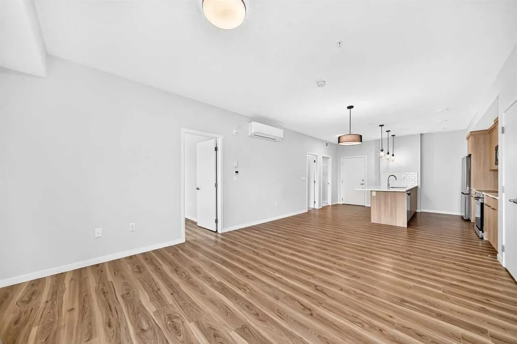 220 Seton Grove SE #3301