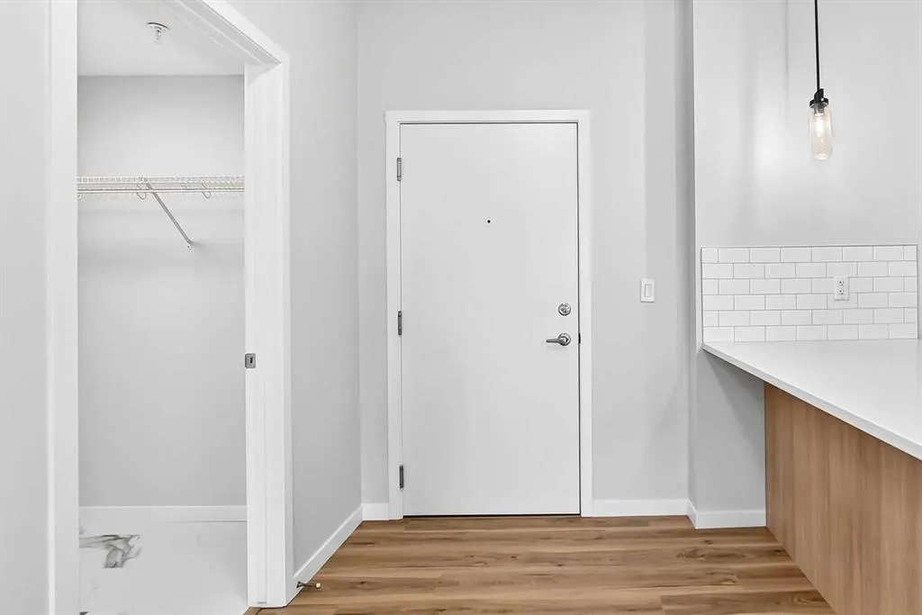 220 Seton Grove SE #3301