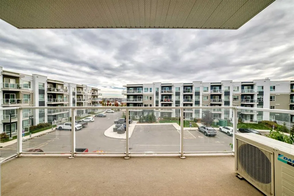 220 Seton Grove SE #3301
