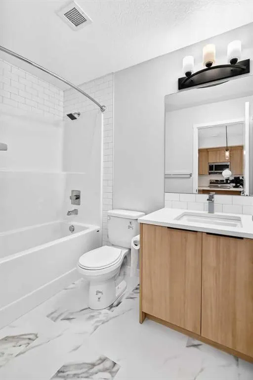 220 Seton Grove SE #3301