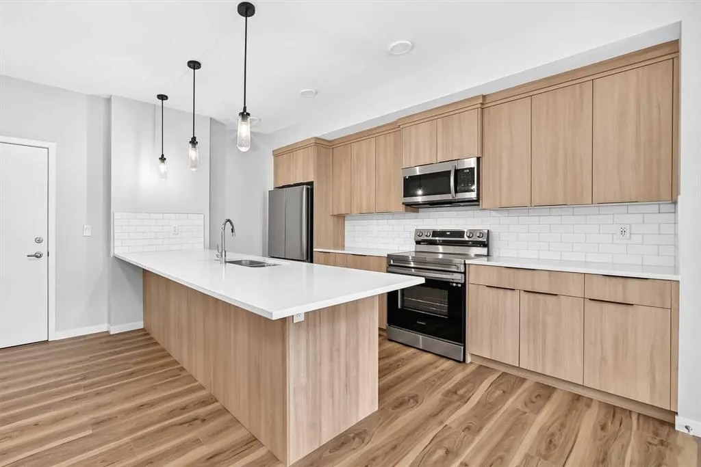 220 Seton Grove SE #3301