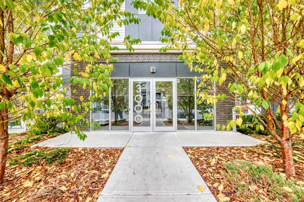 220 Seton Grove SE #3301