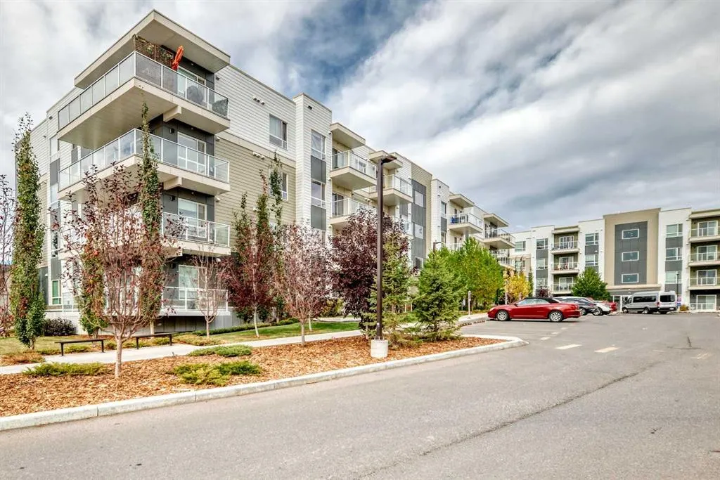 220 Seton Grove SE #3301